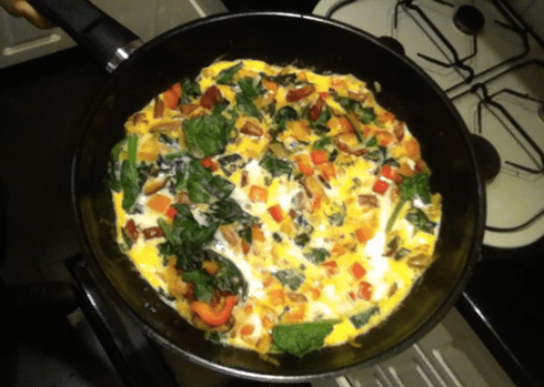 Quick, Healthy and Macro-Friendly Chorizo & Vegetable Omelette. I can still taste that chorizo-goodness